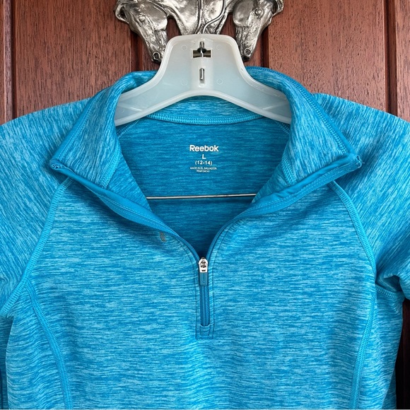 Reebok Fitted Quarter-Zip - Picture 3 of 4